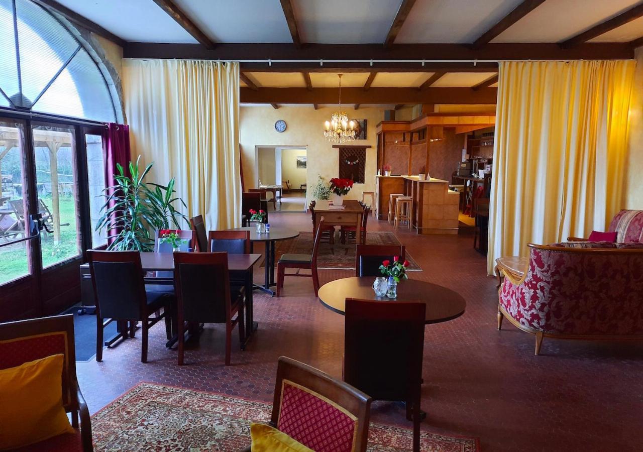 Domaine Lou Castet Bed & Breakfast Tuzaguet Eksteriør bilde