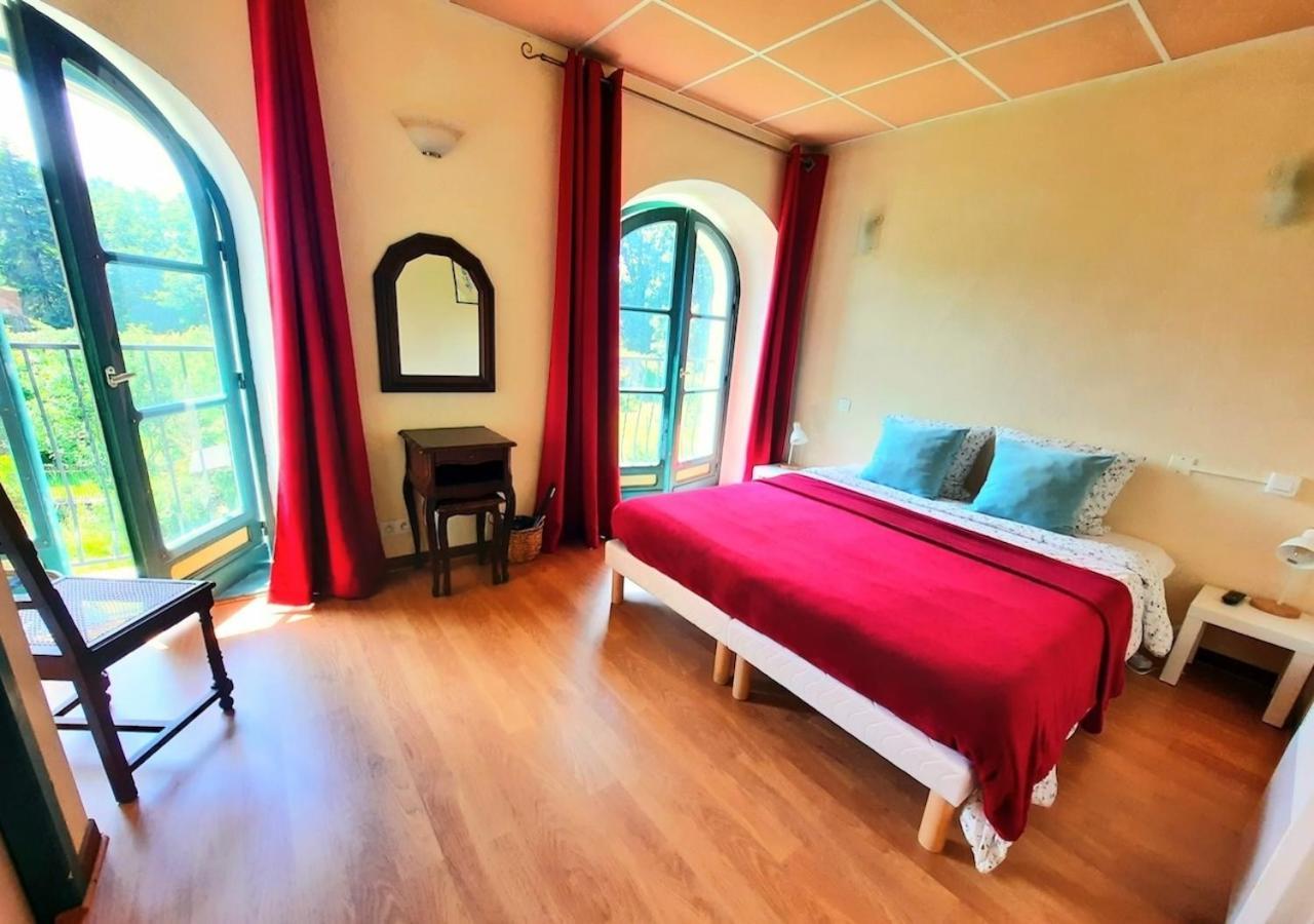 Domaine Lou Castet Bed & Breakfast Tuzaguet Eksteriør bilde