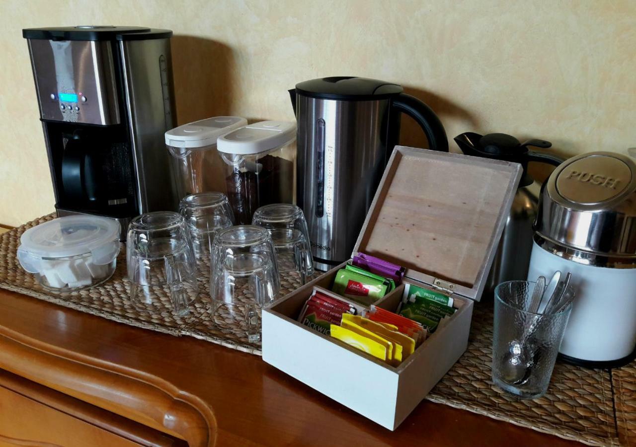 Domaine Lou Castet Bed & Breakfast Tuzaguet Eksteriør bilde